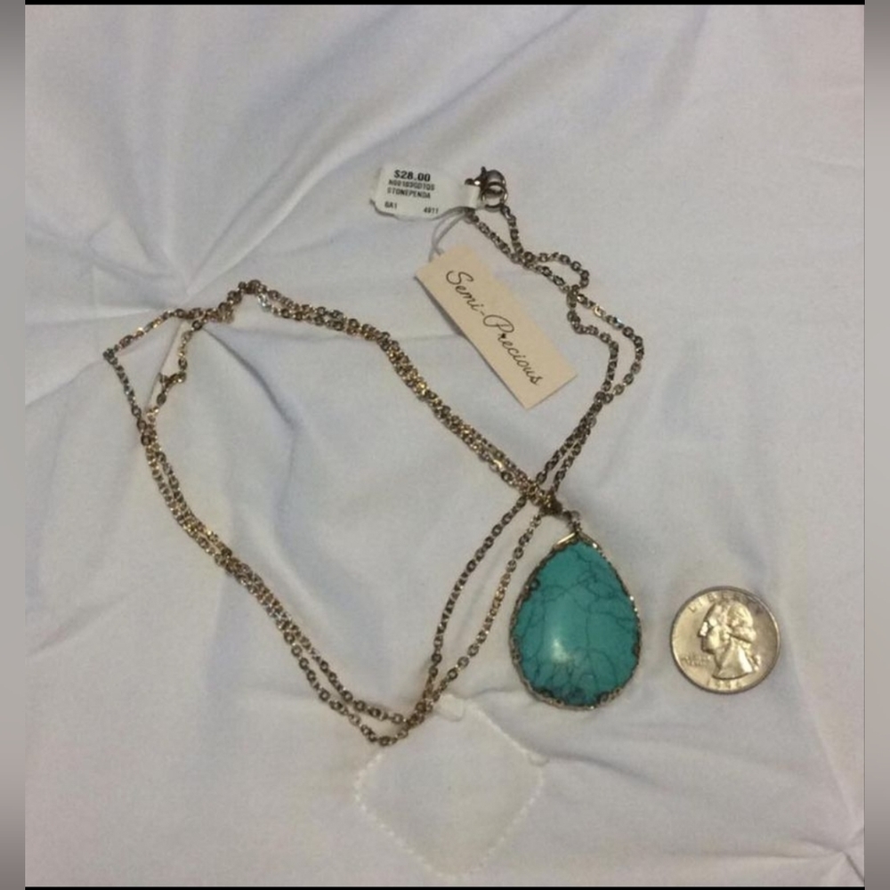 Turquoise pendant necklace